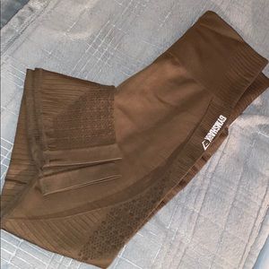 Olive green Gymshark Energy Seamless leggings.